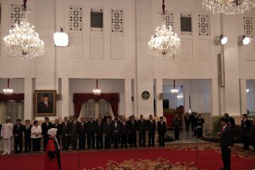 Nurbaningsih ucapkan sumpah Hakim MK di Istana