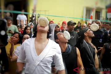 Kekuatan super Wiro Sableng tak mempan untuk lomba makan krupuk