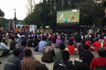 Pengunjung Antusias Nobar Indonesia-UEA di GBK