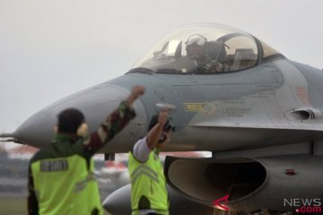 Kedatangan Pasukan F-16 Dari Australia