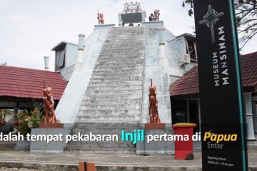 Mansinam, pulau wisata religi di Manokwari