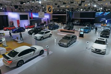 Perkenalkan 10 produk baru, BMW catat rekor di GIIAS 2018