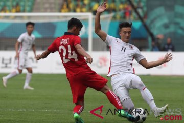 Rumput dan postur lawan picu kekalahan tim sepak bola Laos, kata pelatih