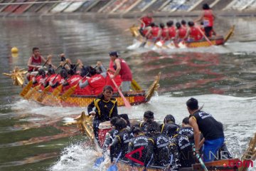 40 tim ramaikan kejuaraan internasional perahu naga di Sumbar
