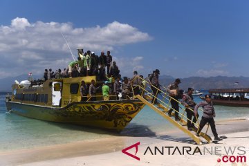 Satgas Penanggulangan Darurat bersihkan reruntuhan gempa Lombok