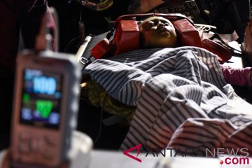 Ambulans hilir mudik ke rumah sakit Mataram pascagempa