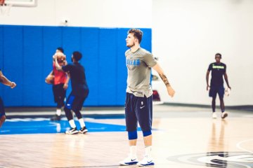 Lakoni latih tanding, Nowitzki terpukau penampilan Doncic