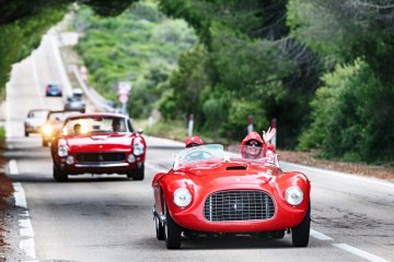 70 Ferrari klasik tebar pesona di Cavalcade Classiche 2018