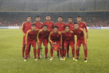 Timnas U-16, refrain lagu sepak bola Indonesia