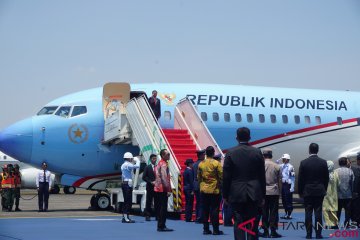 Jokowi lepas landas ke Korea Selatan