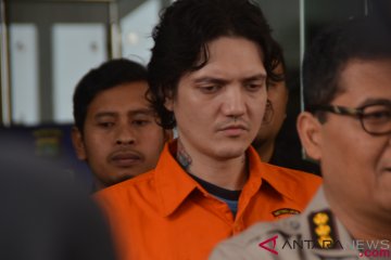 Ozzy Albar sudah pakai narkoba dari 2008