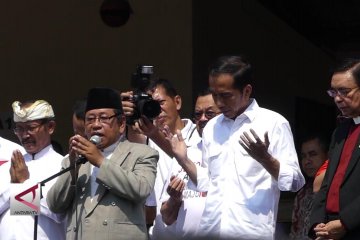 Jokowi dan relawan doa bersama untuk korban gempa