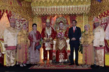 Jokowi hadiri resepsi pernikahan pengawal bermotor Pasukan Pengamanan Presiden