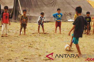 Sepak bola Brazil bantu korban gempa Lombok