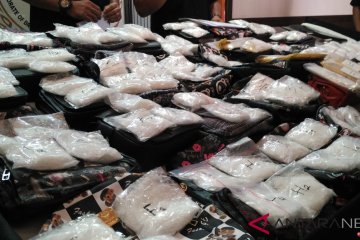 Polisi tangkap pengedar 19 paket sabu siap pakai