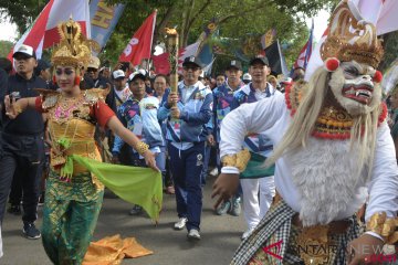 Pawai Obor Asian Para Games Bali