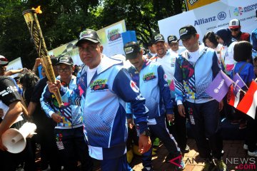 Pawai Obor Asian Para Games 2018 di Medan