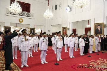 Pelantikan Sembilan Gubernur