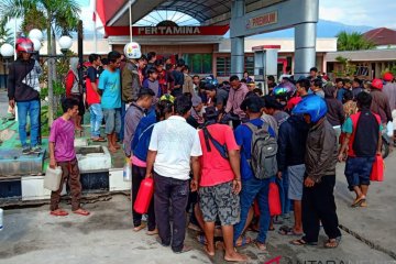 Warga terdampak gempa sangat membutuhkan pasokan makanan