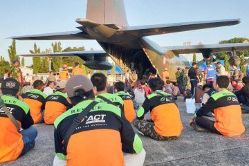 Dengan satu Hercules, Tim ACT Sulsel terbang menuju Palu