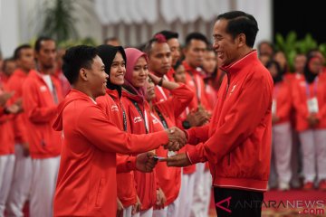 Jokowi dinilai wajar dapat bonus ganda Asian Games
