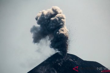 Erupsi Gunung Anak Krakatau