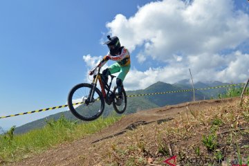 Kejuaraan MTB Downhill Bukit Salena Palu