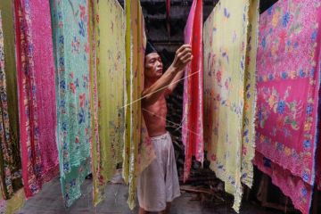 Pengrajin batik Pekalongan
