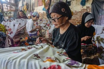 Pengrajin batik Pekalongan