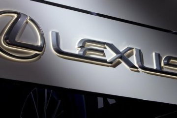 Lexus UX 300e akan siap beredar di pasar Eropa