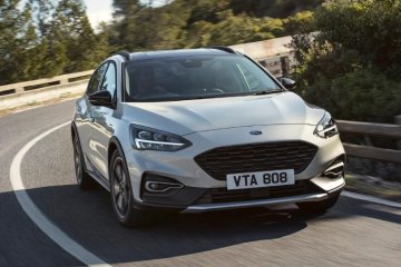 Ford menarik 1,5 juta Focus yang bermasalah di Amerika Utara