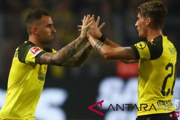 Dortmund puncaki klasemen setelah tundukkan Frankfurt