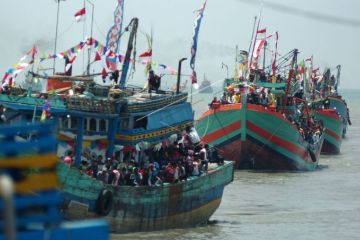 Tradisi sedekah laut