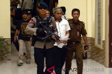 SIDANG TERDUGA PENEROR BOM LAMPUNG