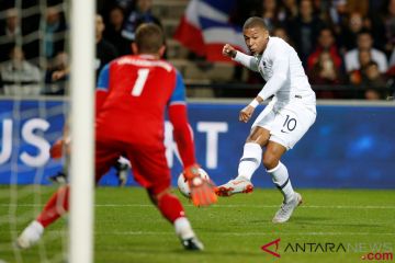 Laga Persahabatan Perancis vs Islandia