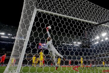 Olsen lakukan penyelamatan gemilang, Swedia imbangi Rusia 0-0