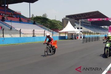 Fadli persembahkan perak untuk kontingen Indonesia