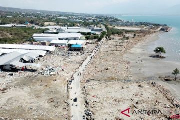 Sisa Gempa dan Tsunami Palu