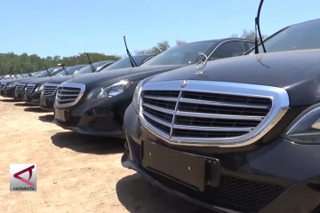 Ratusan mobil mewah untuk Delegasi IMF-WB tiba di Bali