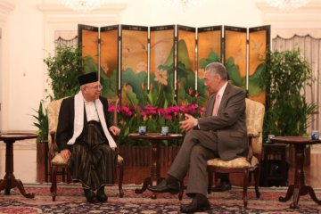Ma'ruf Amin bertemu PM Singapura Lee Hsien Loong