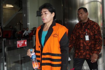 Penahanan tiga tersangka suap PN Medan diperpanjang