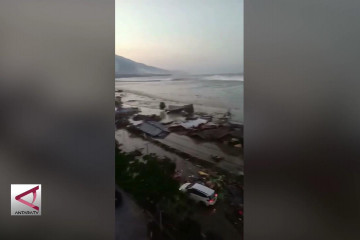 Penyebab tsunami longsoran didasar laut Teluk Palu