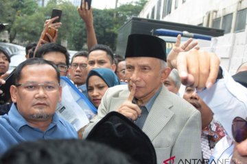 Pemeriksaan Amien Rais