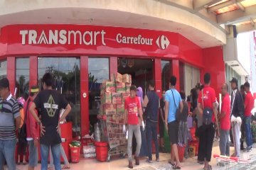 Transmart Palu mulai beroperasi dengan harga produk normal