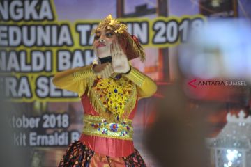 Rumah Sakit Ernaldi Bahar gelar lomba tarian cuci tangan