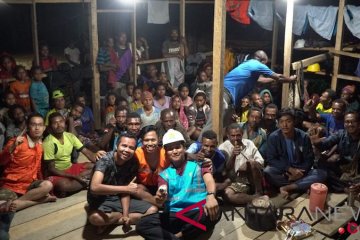 Ekspedisi Papua Terang, warga desa Kwaedamban kini bisa nikmati listrik