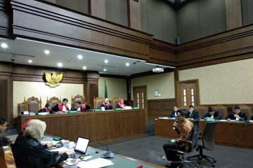 Zumi tahu pemberian uang ke anggota DPRD