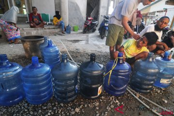 Kebutuhan Air Bersih Pengungsi Gempa Palu-Donggala