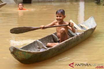 Hujan reda, banjir Aceh Selatan berangsur surut