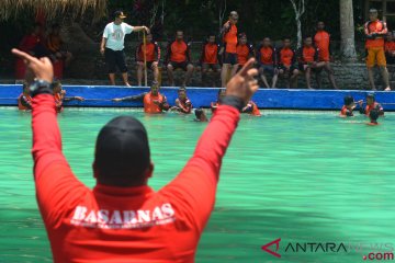 Pelatihan Pertolongan dan Penyelamatan di Air